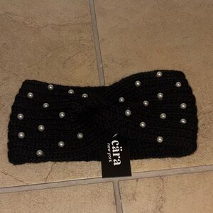 Cära New York Black Knit Headband with Pearls